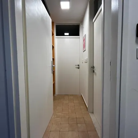 Eluma Apartment *