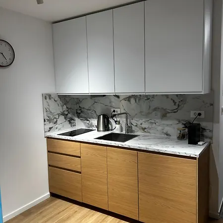 Eluma Apartment