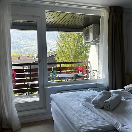 Eluma Apartment